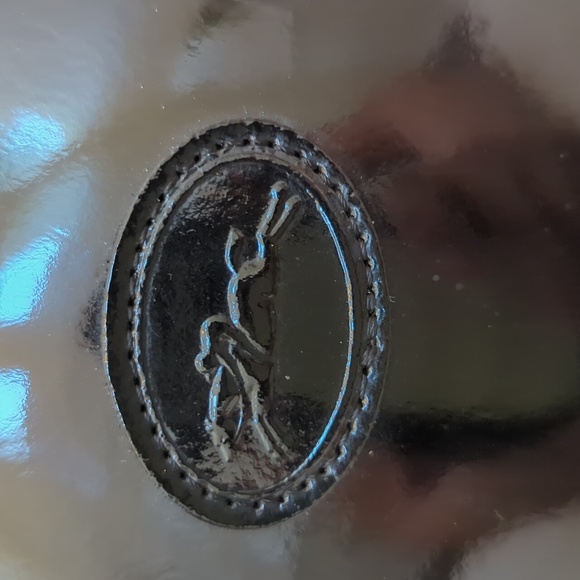 Longchamp Black Patent Round Crossbody - Picture 3 of 14